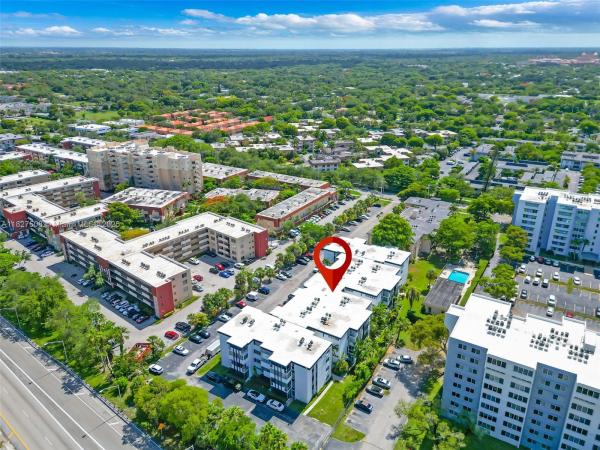 9159 SW 77 Ave #314, Unincorporated Dade County, Florida 33156, image 1