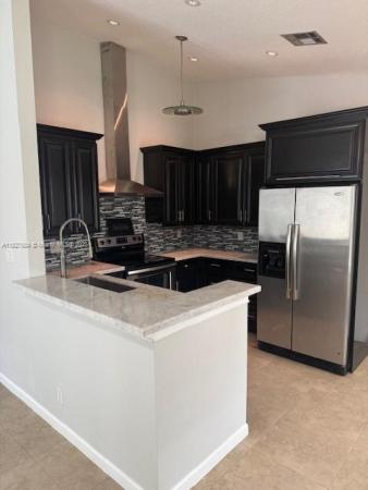 Tudor Woods, 11224 Sacco Dr, Boca Raton, Florida 33428, image 3