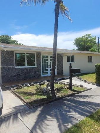Cutler Ridge Pines, 20011 Franjo Rd, Cutler Bay, Florida 33189, image 1