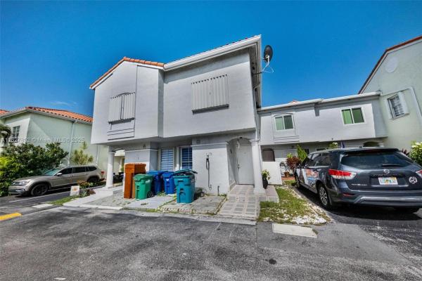 1178 NW 123rd Pl 1210, Miami, Florida 33182, image 1