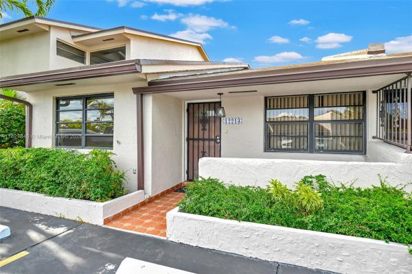 12213 SW 24th Ter #19, Miami, Florida 33175, image 1