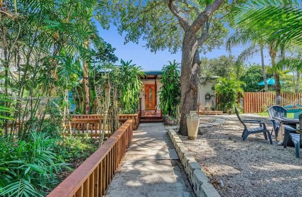 Hallandale By The Sea, 110 SW 5th St, Hallandale Beach, Florida 33009, image 1