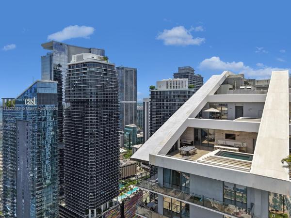 Rise Brickell City Centre, 88 SW 7th St #4204, Miami, Florida 33130, image 1