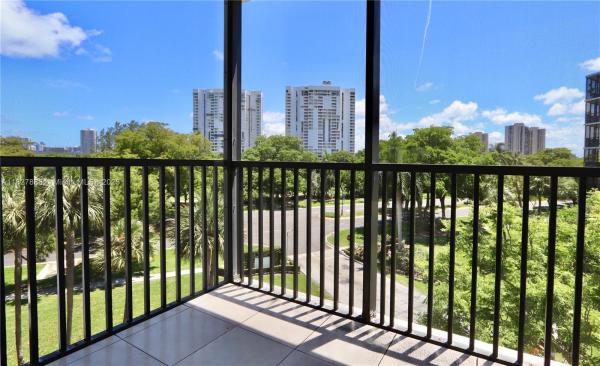 Ensenada, 3475 N Country Club Dr #501, Aventura, Florida 33180, image 3