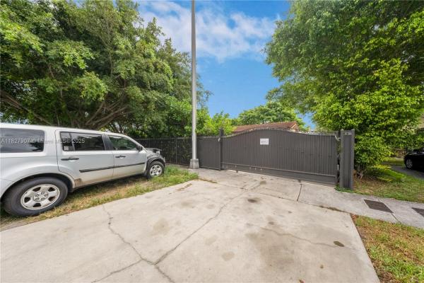 3631 SW 127th Ave, Miami, Florida 33175, image 1