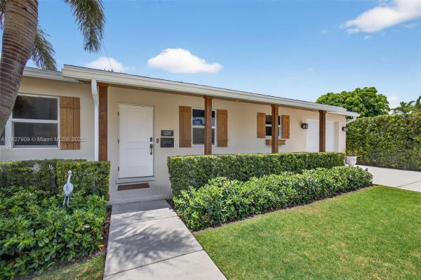 Lake Place, 228 Rutland Blvd, West Palm Beach, Florida 33405, image 1