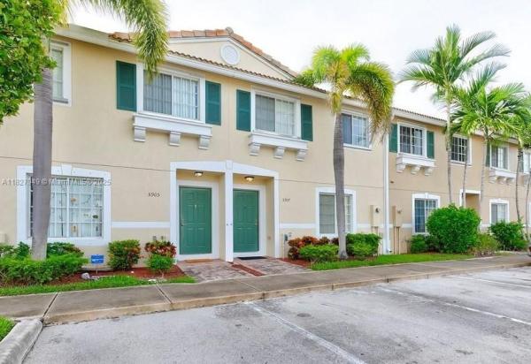 Hampton Hills, 5907 Glasgow Way, Tamarac, Florida 33321, image 1