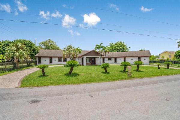 Princeton Estates, 24750 SW 122nd Ave, Princeton, Florida 33032, image 2