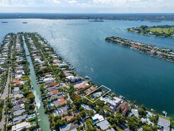 Biscayne Point, 1375 N Biscayne Point Rd, Miami Beach, Florida 33141, image 1