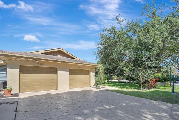 Patios In The Park, 450 NW 66th Ave, Plantation, Florida 33317, image 1