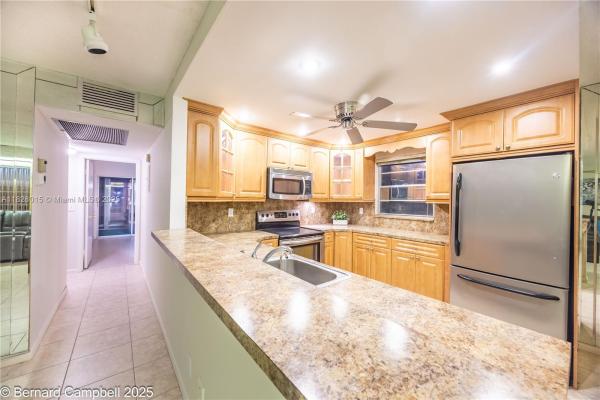 Ventnor, 3021 Ventnor H, Deerfield Beach, Florida 33442, image 2