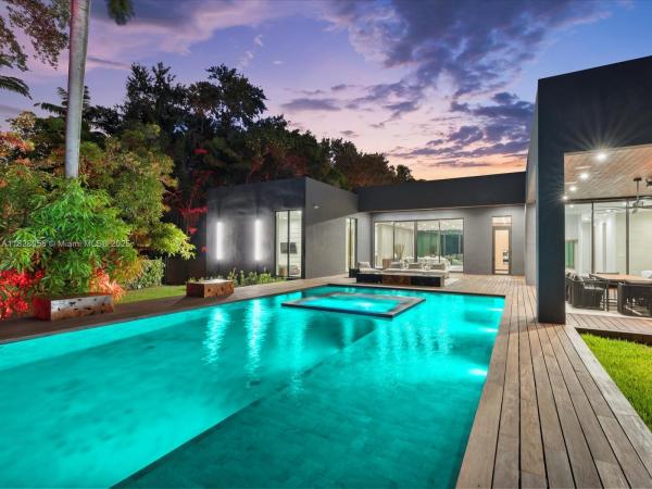 Biscayne Heights, 871 NE 83rd St, Miami, Florida 33138, image 2
