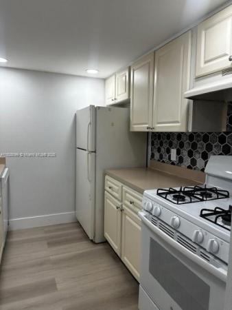 Hialeah, Florida 33015, image 1
