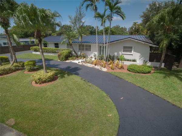 Mangowood Park, 14520 SW 79th Ct, Palmetto Bay, Florida 33158, image 1