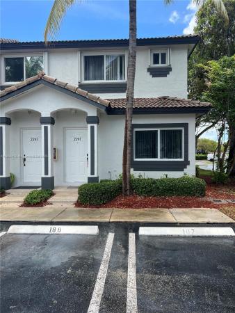 2201 SE 24th Pl #2201, Unincorporated Dade County, Florida 33035, image 1