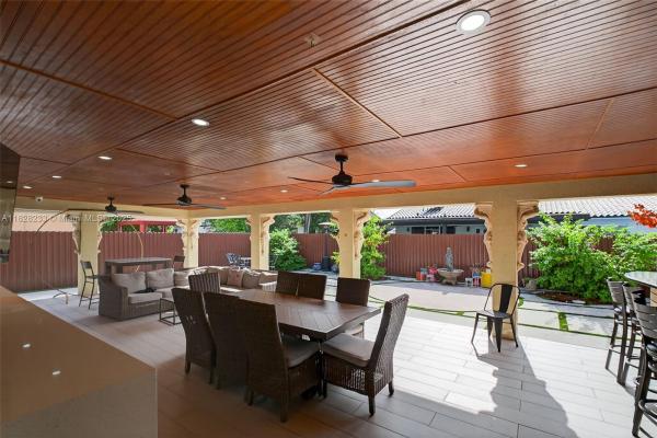 2431 SW 127th Ave #2431, Unincorporated Dade County, Florida 33175, image 1
