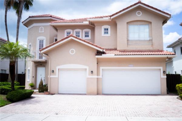Venetia At Doral Isles, 11153 NW 71st Ter, Doral, Florida 33178, image 2