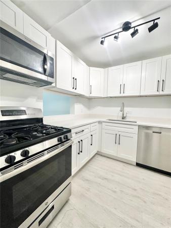 Dadeland Grove, 6890 N Kendall Dr #B204, Pinecrest, Florida 33156, image 1