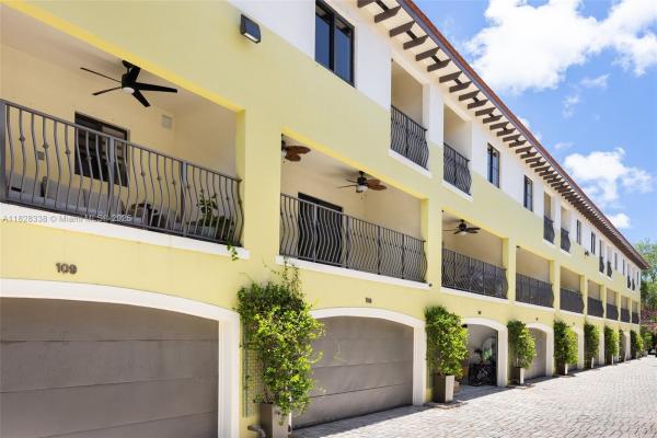 Grove Villas, 3204 Bird Ave #108, Miami, Florida 33133, image 3