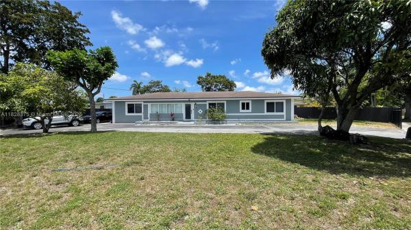 Melrose Park, 499 W Melrose Cir, Fort Lauderdale, Florida 33312, image 1