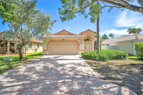 Sawgrass Village, 13519 NW 7th St, Plantation, Florida 33325, image 3
