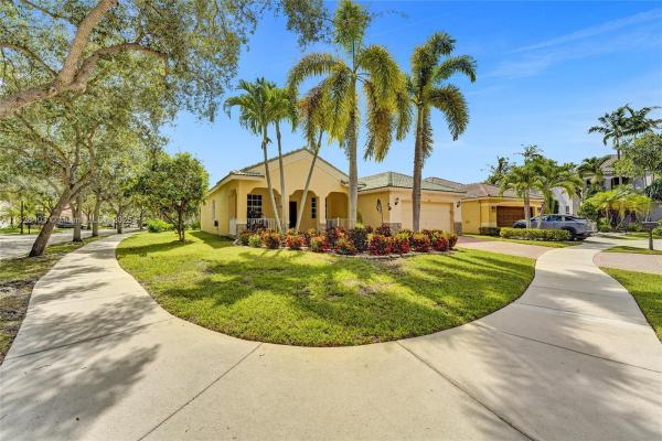 Laurel Ridge, 4122 Laurel Ridge Cir, Weston, Florida 33331, image 1
