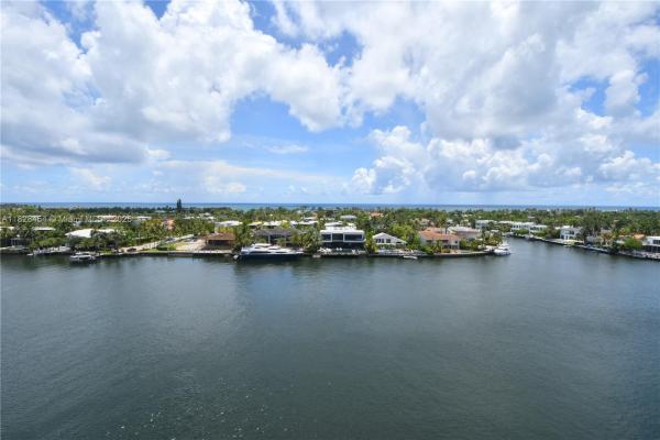 Hamptons South, 20201 E Country Club Dr #901, Aventura, Florida 33180, image 1