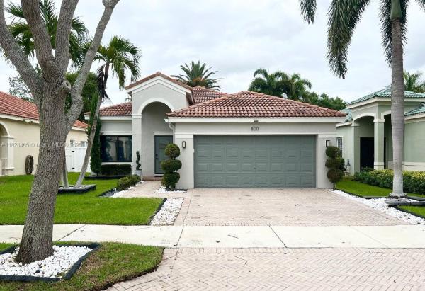 Vista Meadows, 800 SW Tanglewood Cir, Weston, Florida 33327, image 1