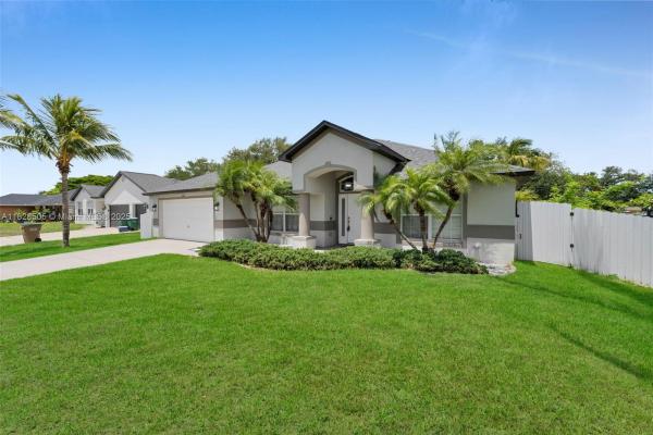 Cape Coral Residential, 2206 NE 17th Pl, Cape Coral, Florida 33909, image 3