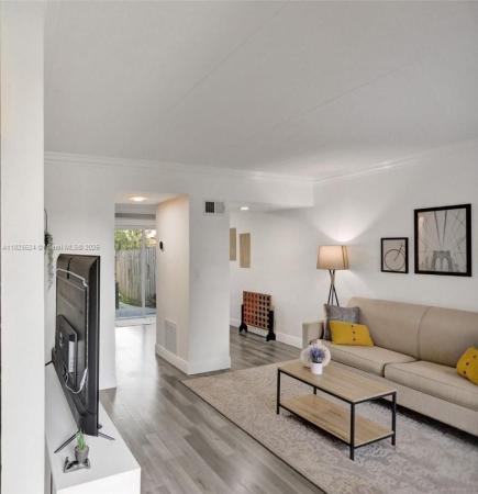 Townhouse Court Estates, 3603 Townhouse Ct, West Palm Beach, Florida 33407, image 1