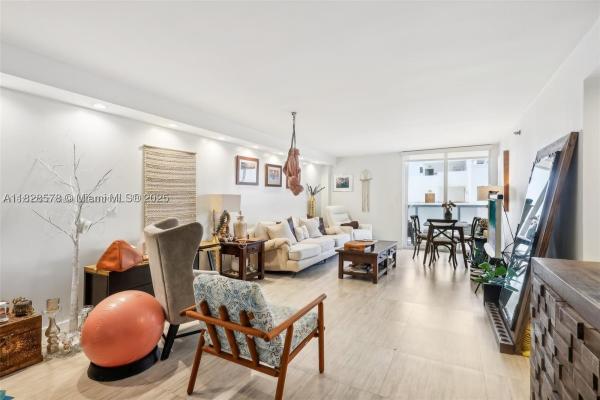 The Riviera, 2401 Collins Ave #1011, Miami Beach, Florida 33140, image 3