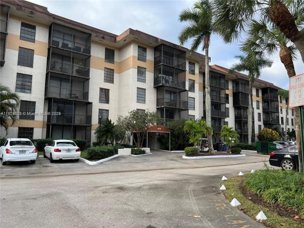 Inverwood Of Inverrary, 5570 NW 44th St #509A, Lauderhill, Florida 33319, image 1