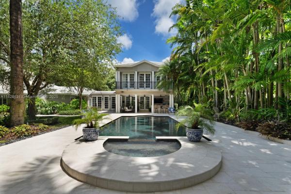 Kings Cove, 7360 SW 164th St, Palmetto Bay, Florida 33157, image 1