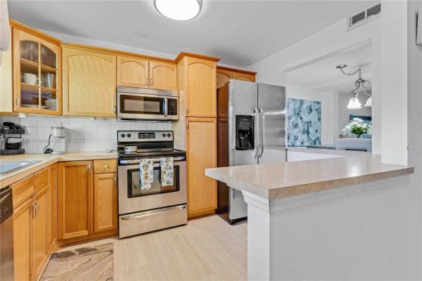 Pembroke Pines, Florida 33024, image 1