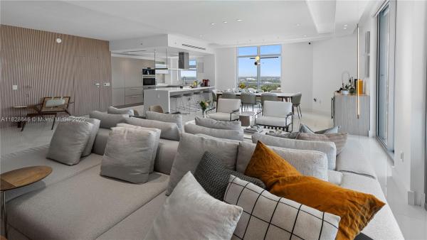 North Tower At Marina Palms, 17301 Biscayne Blvd #2102, North Miami Beach, Florida 33160, image 2