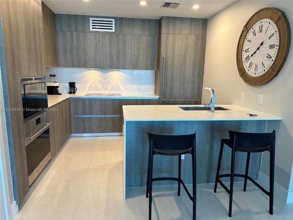 Aurora, 17550 Collins Ave #703, Sunny Isles Beach, Florida 33160, image 1