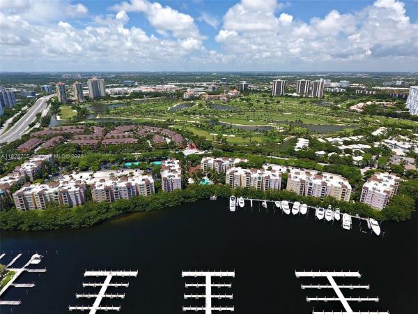 The Yacht Club At Aventura, 19655 E Country Club Dr #6504, Aventura, Florida 33180, image 1