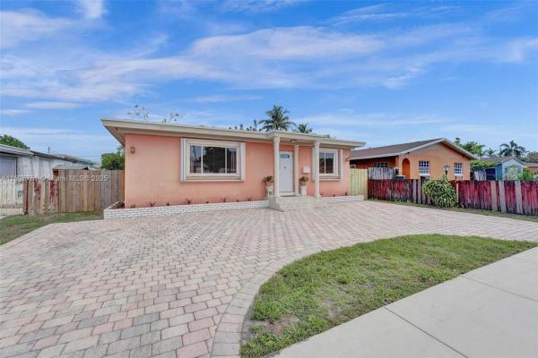 Hollywood East, 2435 Wilson, Hollywood, Florida 33020, image 3