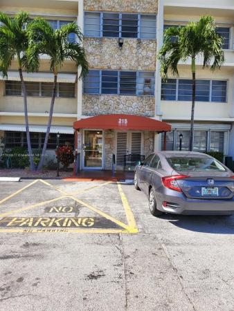 Gulfstream Garden, 215 SE 3rd Ave #302D, Hallandale Beach, Florida 33009, image 1