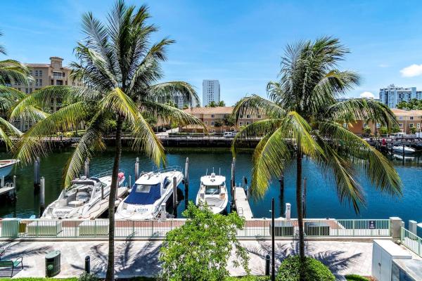Artech Residences At Aventura, 2950 NE 188th St #202, Aventura, Florida 33180, image 2