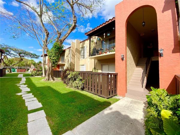 Spanish Trace, 10794 N Kendall Dr #B6, Kendall, Florida 33176, image 2