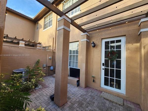 Meadow Pines, 706 SW 147th Ave, Pembroke Pines, Florida 33027, image 1