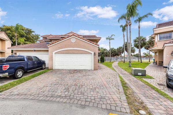 8252 NW 191st Ln #15R, Hialeah, Florida 33015, image 1