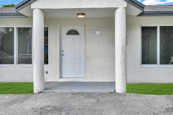 Del Prado Gardens, 18016 NW 40th Ct, Miami Gardens, Florida 33055, image 3