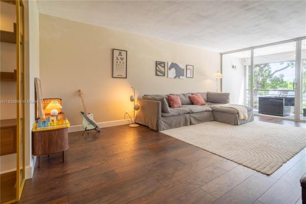 Plantation, Florida 33317, image 1