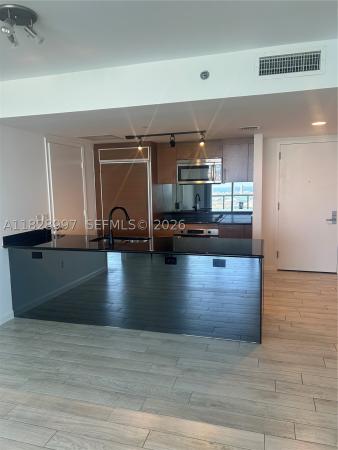 50 Biscayne, 50 Biscayne Blvd #4706, Miami, Florida 33132, image 2