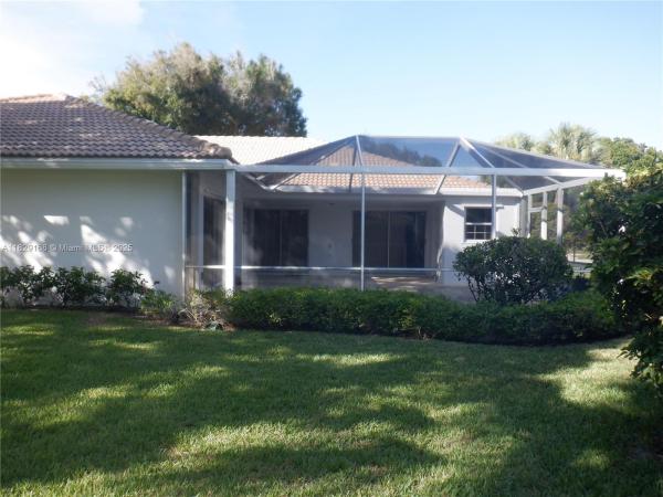 Sun Terrace At The Oaks, 5103 Water Oak Ct, Palm Beach Gardens, Florida 33410, image 1