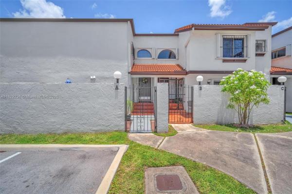 1321 SW 124th Ct #18-A, Miami, Florida 33184, image 1
