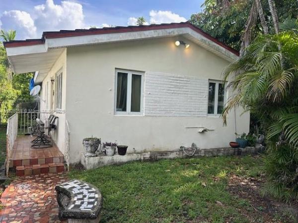 1985 NW 57th St, Miami, Florida 33142, image 1