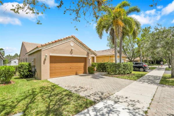 The Grove, 1153 Areca Way, Weston, Florida 33327, image 2
